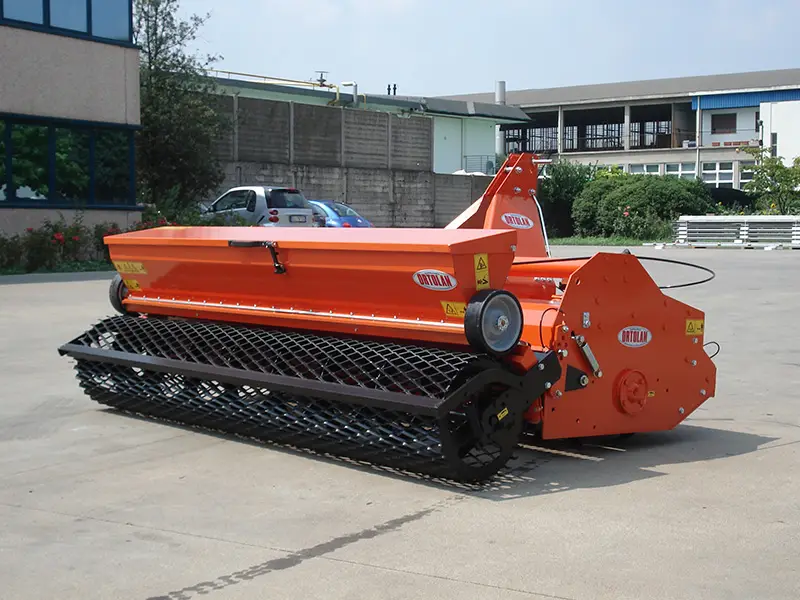 Umkehrfr&auml;se SB Schlepper zwischen 30 - 75 PS