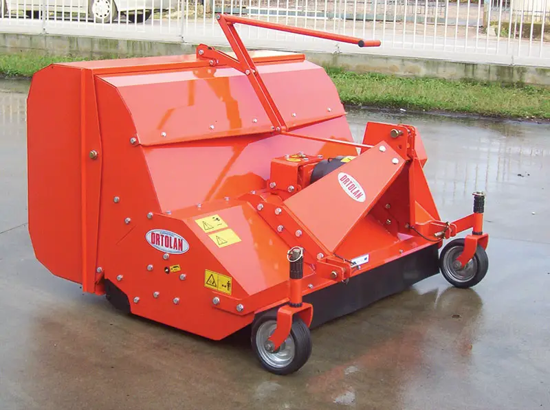 Trinciaerba con raccoglitore serir T10 pick up Ortolan